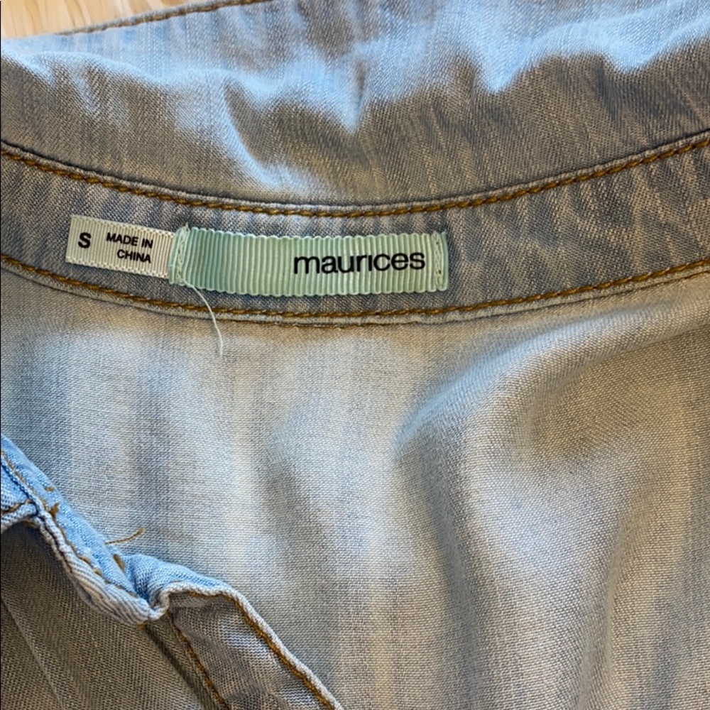 Denim button down top - Picture 2 of 4